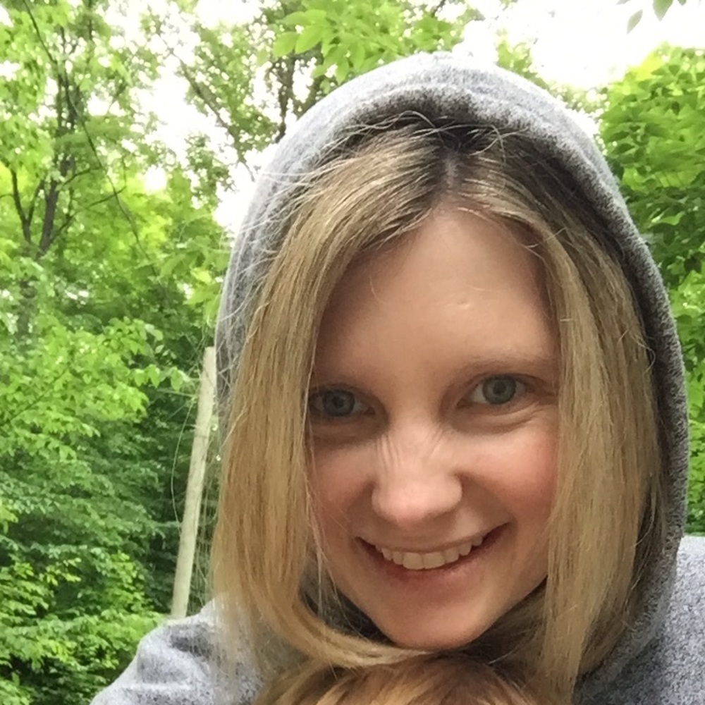 Meet your Posher, Caitlin